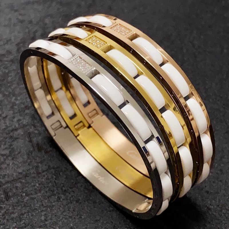 Cartier Bracelet 06yxs04